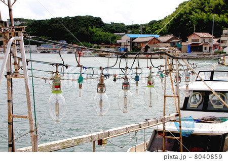 イカ釣り船 イカ釣り船 8040859