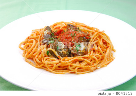 おいしい茄子とトマトのパスタ おいしい茄子とトマトのパスタ 8041515