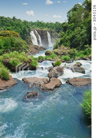 Iguazu Falls 8043136