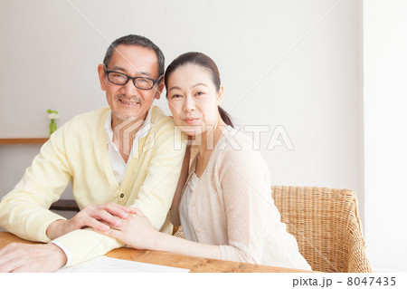 シニア　夫婦 8047435