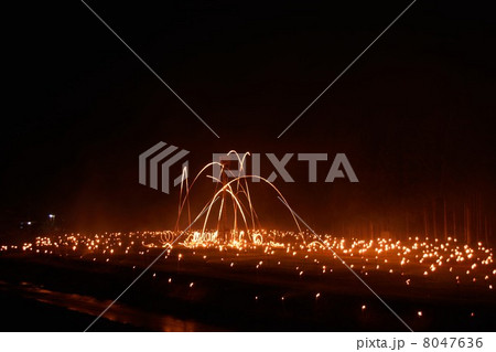 京都花背の松上げの写真素材