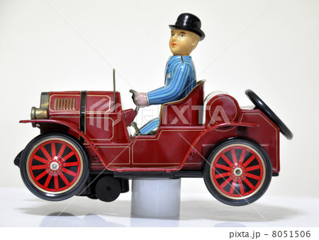 紳士のクラッシックカー　ブリキのおもちゃ 8051506