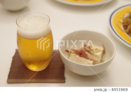 ビールと冷奴 ビールと冷奴 8053969