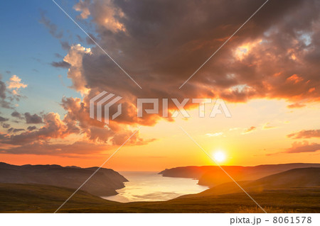 Sunset scene Sunset scene 8061578