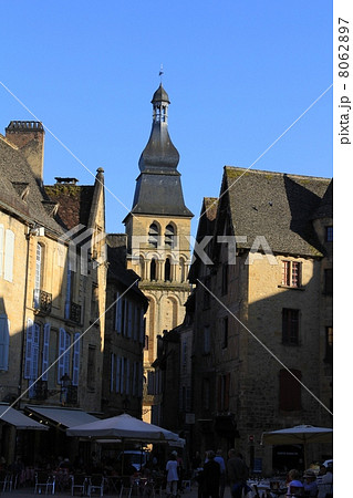 サルラ・ラ・カネダ　ドルドーニュ　フランス 8062897