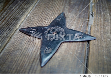 十字手裏剣の写真素材