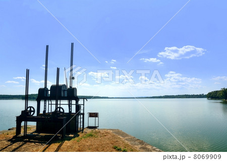 Sluice gate Sluice gate 8069909