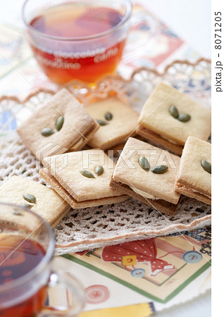 レーズンサンド 8071205