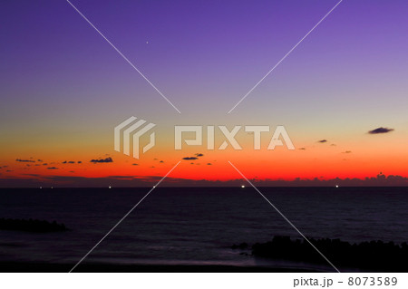 海の夕焼け 海の夕焼け 8073589