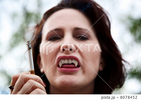 Smoking Vampire 8078452