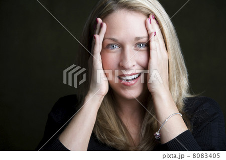 Surprised Blonde Woman Surprised Blonde Woman 8083405