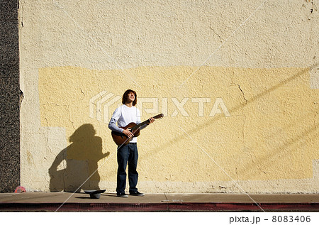 Young street musician 8083406