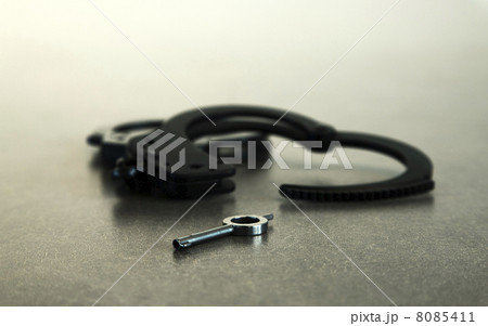 Handcuffs and key Handcuffs and key 8085411
