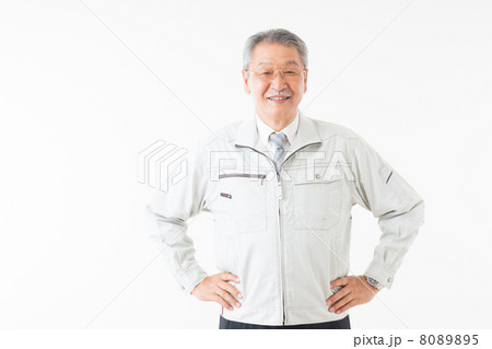 シニアのビジネスマン 8089895