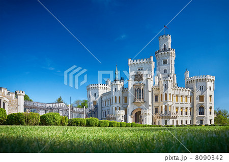 bohemian castle Hluboka nad Vltavou 8090342