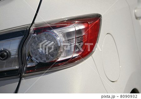 テールランプ 8090932