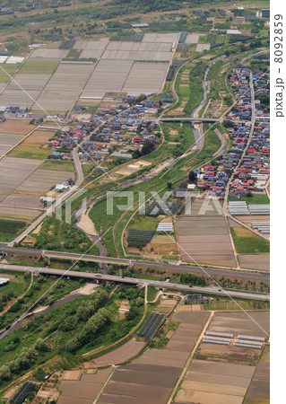 山形県の東北中央自動車道山形ジャンクション付近空撮 山形県の東北中央自動車道山形ジャンクション付近空撮 8092859
