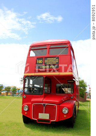 ロンドンバス 8092951