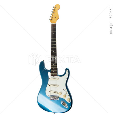 メタリックブルーの使い込まれたエレキギター 8094411