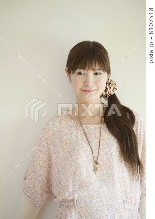 20代女性のポートレート 20代女性のポートレート 8107518