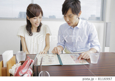 ファミレス 8116997