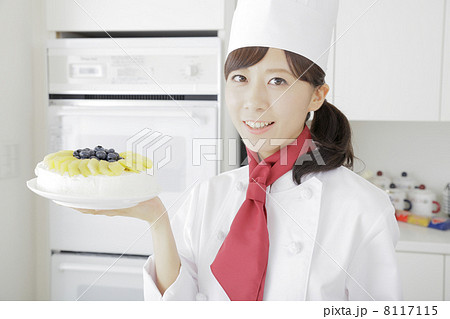 パティシエ 8117115