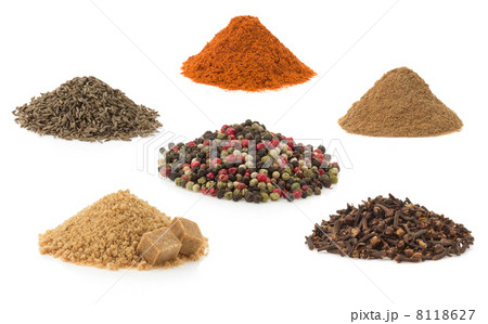 spices on white background 8118627