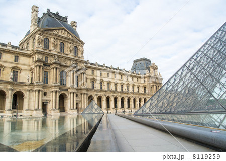 ルーブル美術館 ルーブル美術館 8119259
