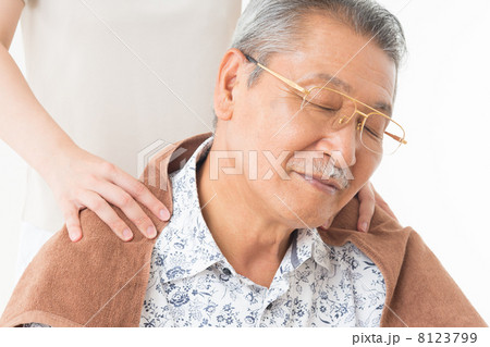 マッサージ 8123799