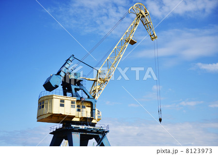 Port crane 8123973