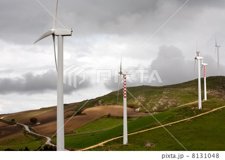 wind turbines wind turbines 8131048