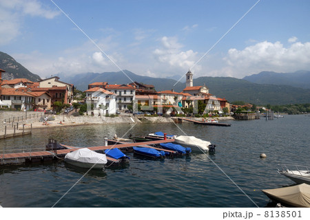 Shore of Lago Maggiore 8138501
