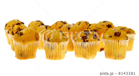 Many chocolate muffins Many chocolate muffins 8143381