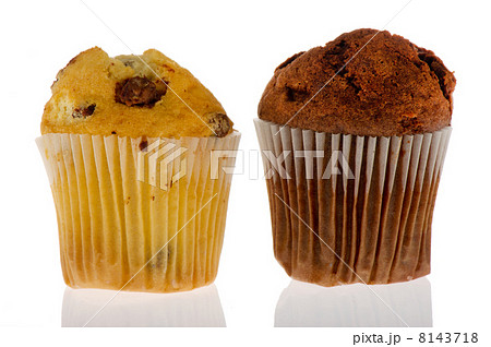 Two various muffins Two various muffins 8143718