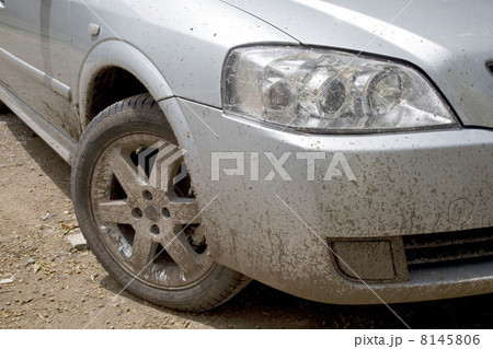 Very dirty car 8145806