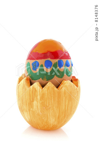 Painted easter egg 8148376