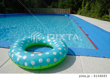Private swimming pool Private swimming pool 8148685
