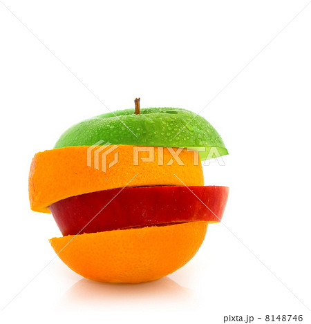 Juicy wet fruit 8148746