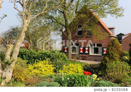 Romantic Dutch house 8150168
