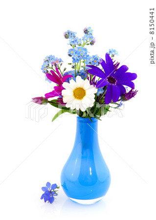 Vase with cheerful flowers 8150441