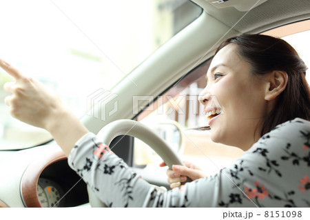 車の運転 車の運転 8151098