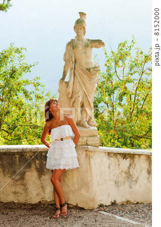 Woman and statue of warrior Woman and statue of warrior 8152000