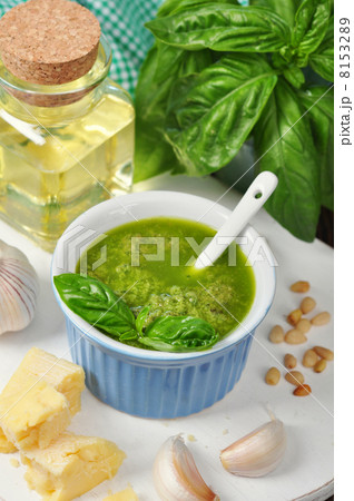 Pesto Sauce 8153289