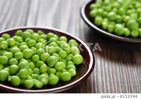 Green peas Green peas 8153394