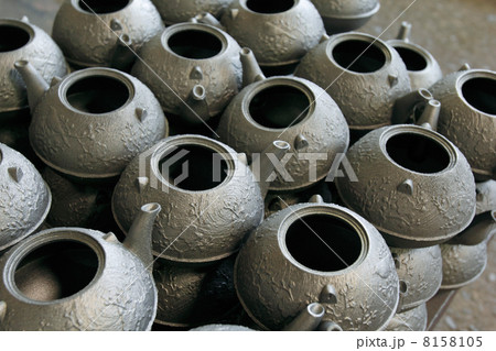 南部鉄器の工場 8158105