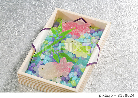 和菓子・涼しげな金平糖 8158624