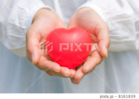 赤いハート 8161839