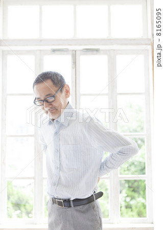 シニア男性 8165095