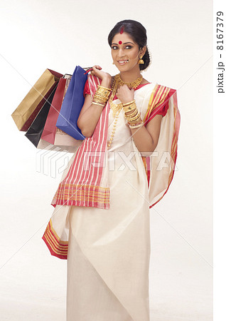 Bengali woman with shopping bags 8167379