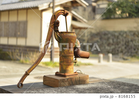 手押しポンプ 8168155